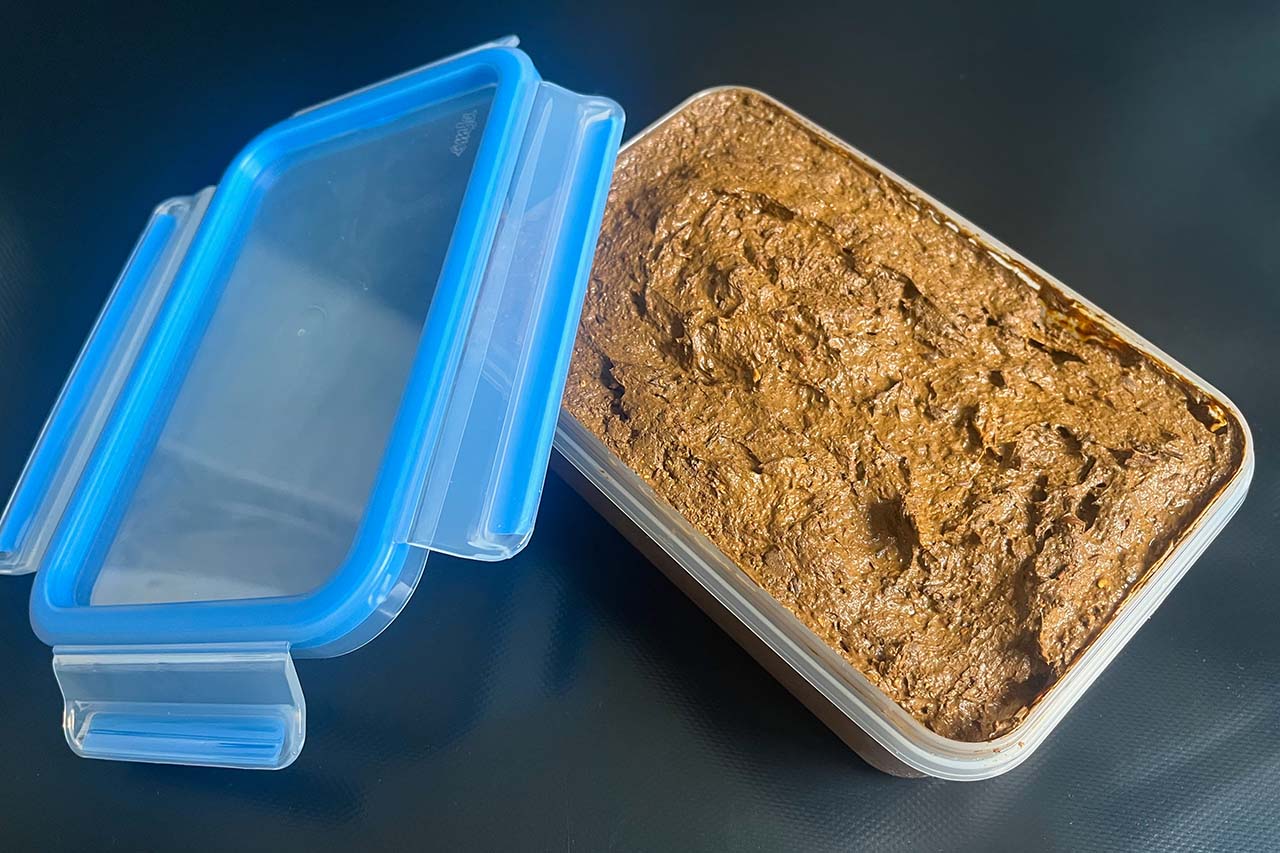HornyKinkyBoy's Shit in a Box